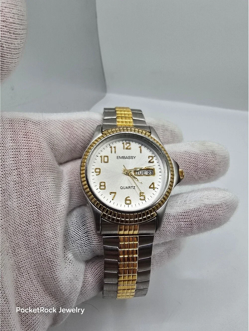 Embassy Quartz Classic Analog Silver Dial Day Date Two-Tone Bracelet Watch
